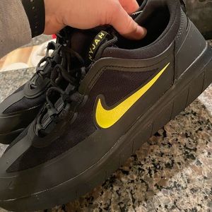 Nike SB Nyjah 2 Black/Lunar